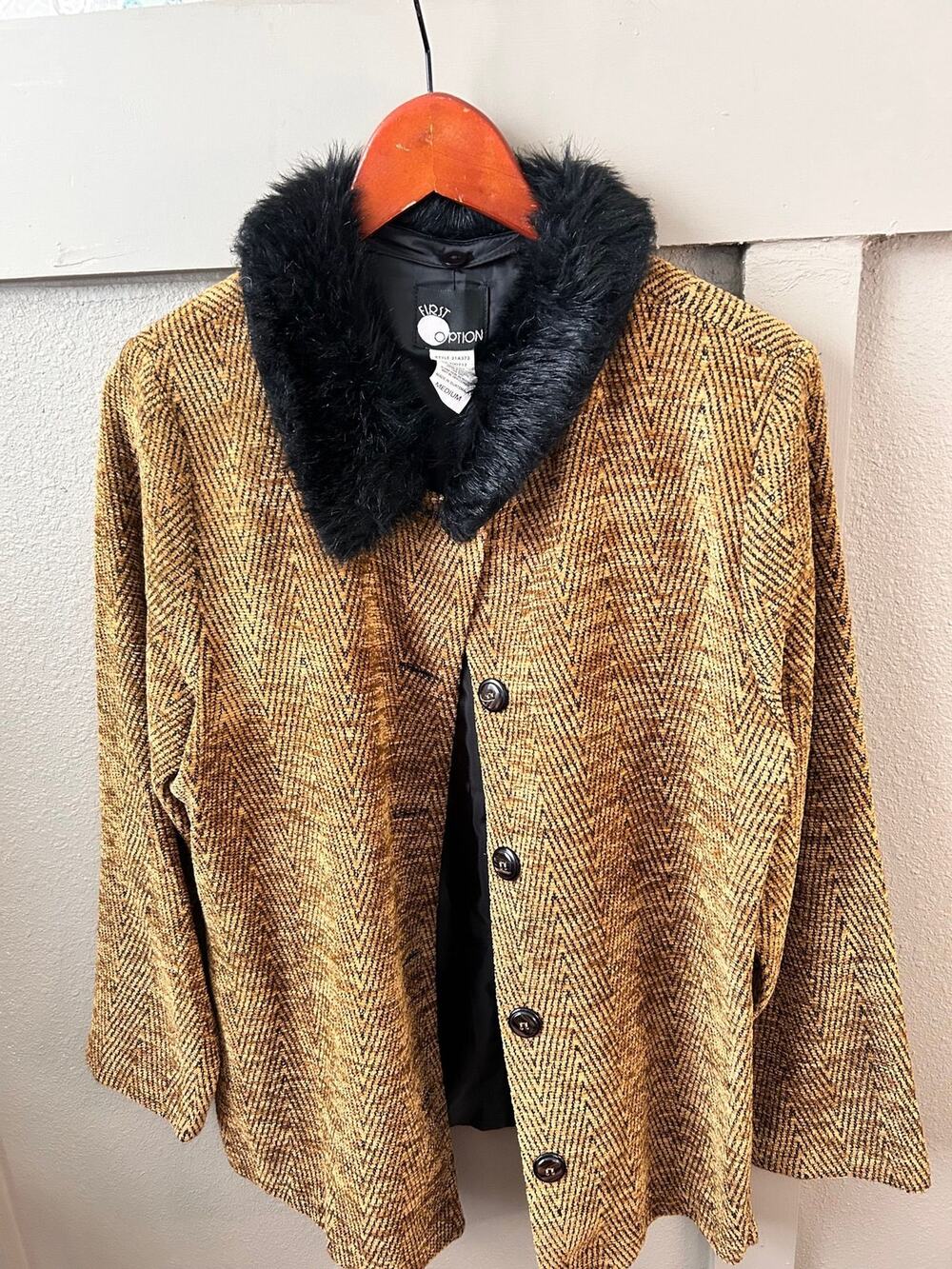First option vintage women’s coat size m